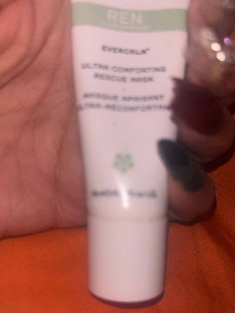 REN Evercalm Ultra Comforting Rescue Mask
